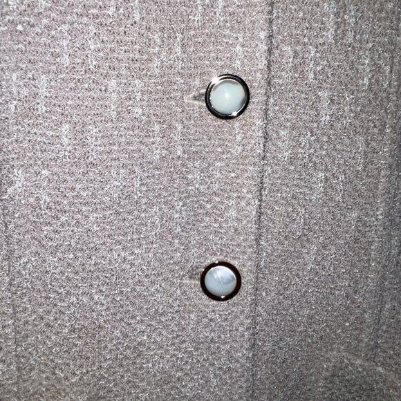 St. John Long Cardigan Sweater 8 Cream Santana Knit Pockets Shoulder Pads - Picture 7 of 13